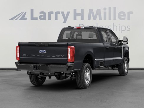 New 2026 Ford F350 Platinum image 2