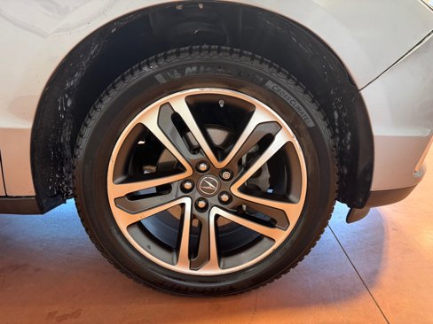 Used 2017 Acura MDX FWD w/ Advance Package image 12