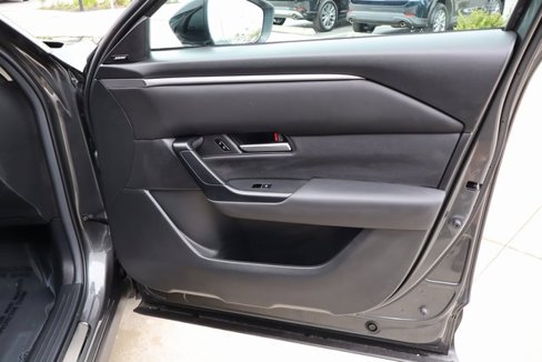 Certified 2025 MAZDA CX-50 AWD 2.5 S w/ Accent Package image 27
