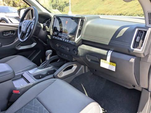 New 2025 Nissan Frontier SV image 21
