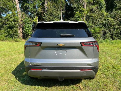 New 2026 Chevrolet Equinox LT w/ Convenience Package II image 7