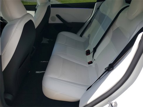Used 2024 Tesla Model 3 Standard Range image 29