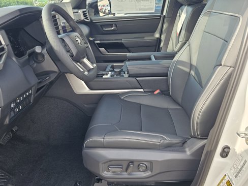 New 2026 Toyota Tundra Limited image 4