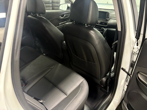 Used 2020 Hyundai Kona Ultimate image 32