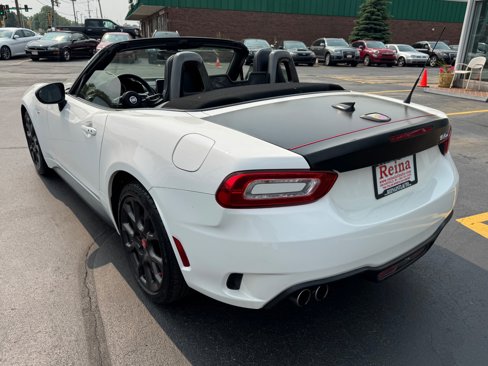 Used 2018 FIAT 124 Spider Abarth image 11