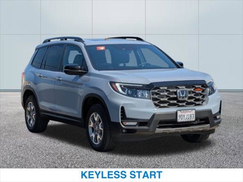 Certified 2022 Honda Passport TrailSport image 4