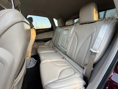 Used 2019 Lincoln MKC Select w/ MKC Climate Package image 22