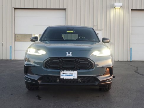 Used 2025 Honda HR-V Sport image 2