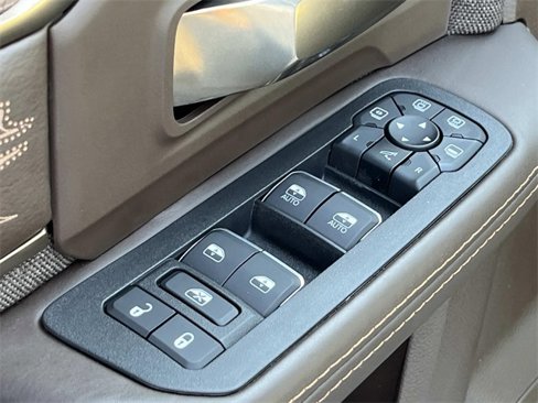 New 2025 RAM 2500 Limited image 27