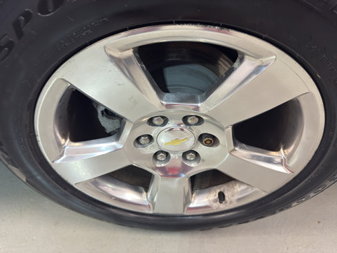 Used 2016 Chevrolet Suburban LTZ image 35