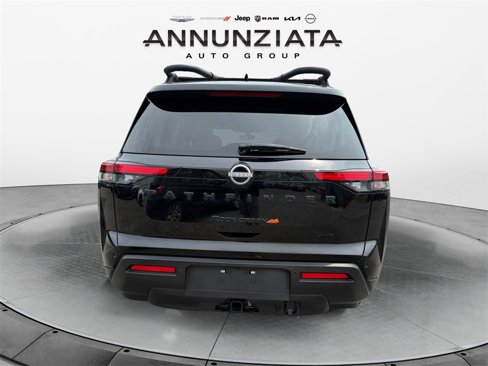 Used 2024 Nissan Pathfinder Rock Creek image 4