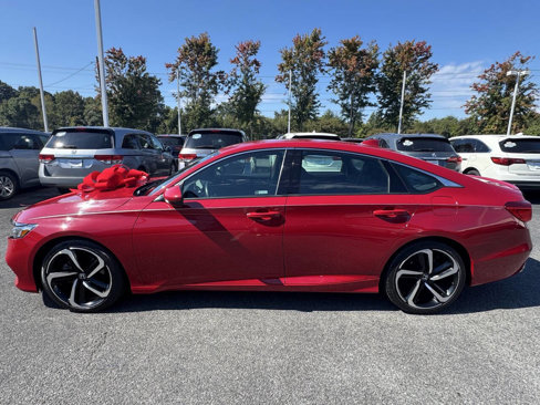 Used 2018 Honda Accord Sport image 3