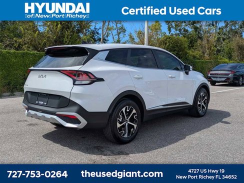Used 2025 Kia Sportage EX image 5