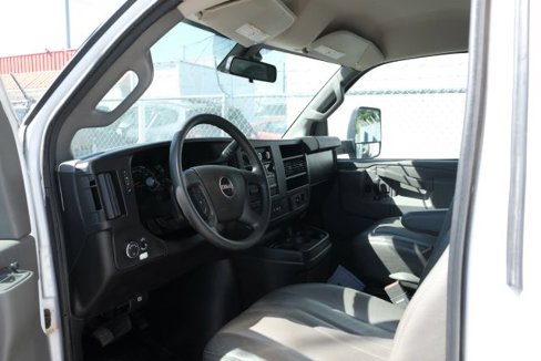 Used 2021 GMC Savana 3500 Extended w/ Power Convenience Package image 2
