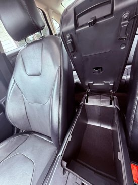 Used 2020 Ford Fusion Titanium image 27