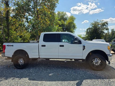 Used 2017 Ford F250 XLT image 4