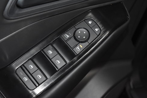 New 2026 Nissan Rogue S image 4