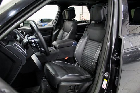 Used 2023 Land Rover Discovery HSE R-Dynamic image 11