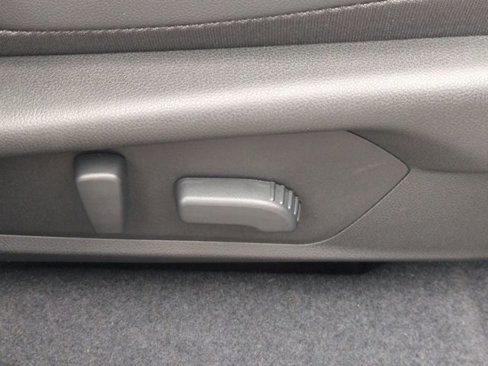 New 2025 Subaru Forester Limited image 41