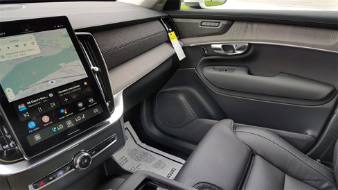 New 2025 Volvo XC90 T8 Plus w/ Protection Package Premier image 28