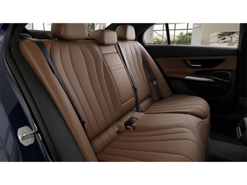 New 2026 Mercedes-Benz E 350 4MATIC Sedan image 5