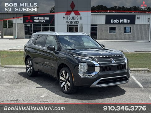 New 2025 Mitsubishi Outlander AWD image 1
