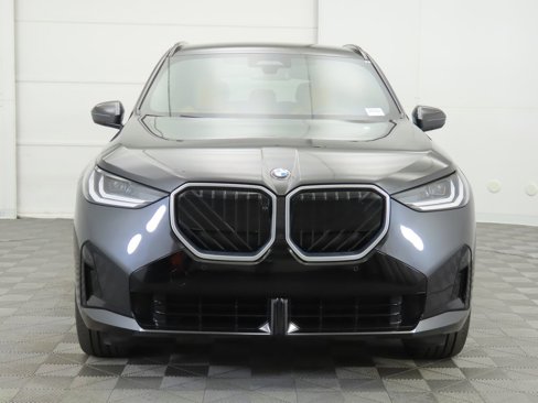 Used 2025 BMW X3 xDrive30i w/ Premium Package image 2