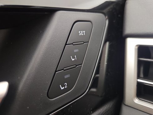 New 2025 Mitsubishi Outlander SEL image 33