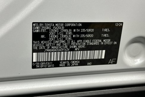 New 2025 Subaru Solterra Limited image 35