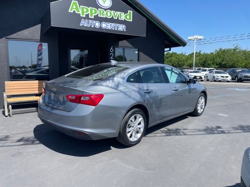 Used 2023 Chevrolet Malibu LT image 16