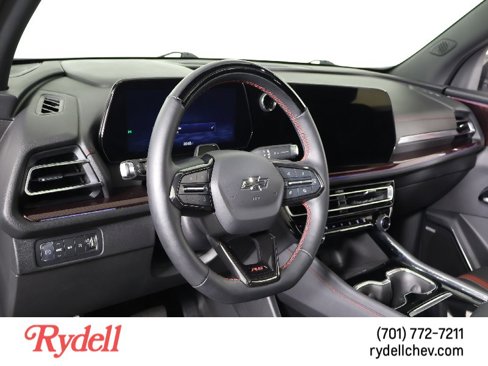 Certified 2024 Chevrolet Traverse RS image 24