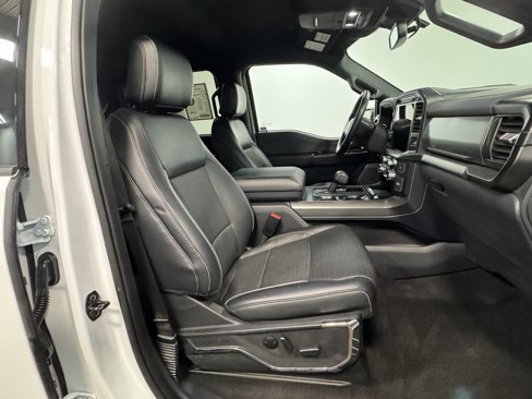 Used 2024 Ford F150 Lariat image 13