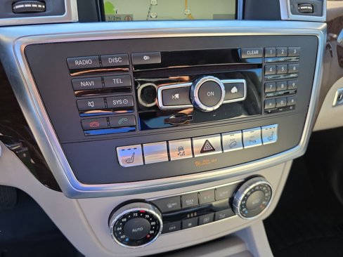 Used 2013 Mercedes-Benz ML 350 4MATIC image 30