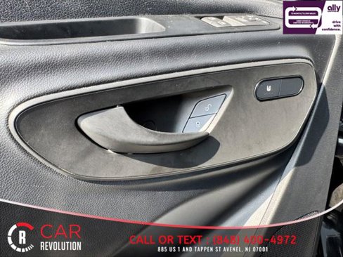 Used 2024 Mercedes-Benz Sprinter 2500 image 35