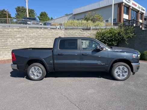 New 2026 RAM 1500 4x4 Crew Cab image 4