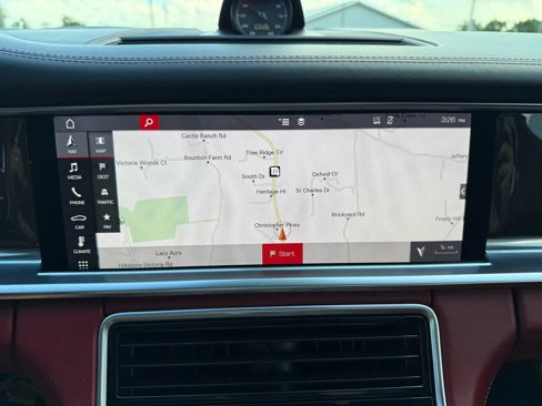 Used 2018 Porsche Panamera 4S image 27