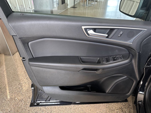 Used 2024 Ford Edge SEL image 24