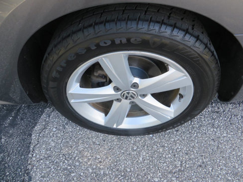 Used 2012 Volkswagen Passat 2.5 SE image 19