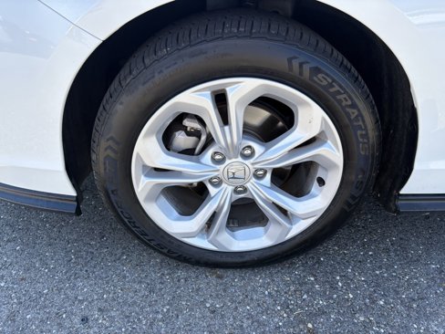 Used 2024 Honda Accord LX image 12