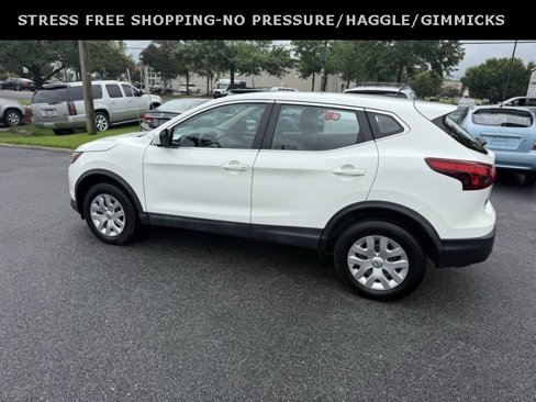 Used 2019 Nissan Rogue Sport S image 6