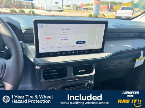 New 2025 Ford Maverick Lariat image 11