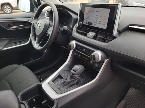Used 2023 Toyota RAV4 XLE image 15