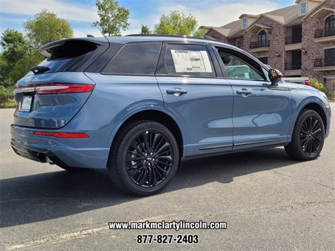 New 2026 Lincoln Corsair Premiere image 3