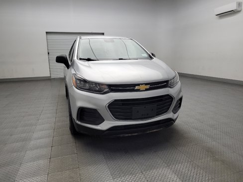 Used 2020 Chevrolet Trax LS w/ Tint and Cruise Package image 14