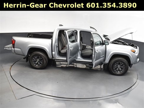 Used 2023 Toyota Tacoma SR5 image 51