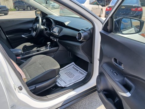 Used 2024 Nissan Kicks SV image 10
