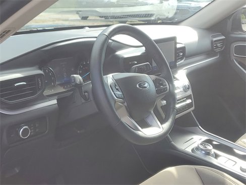 Certified 2023 Ford Explorer XLT image 14