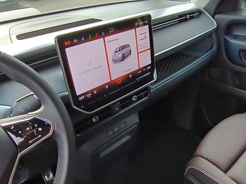 New 2025 Volkswagen ID. Buzz Pro S image 18