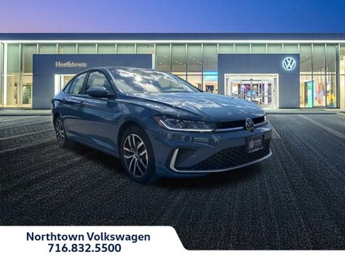 Certified 2025 Volkswagen Jetta SE image 1