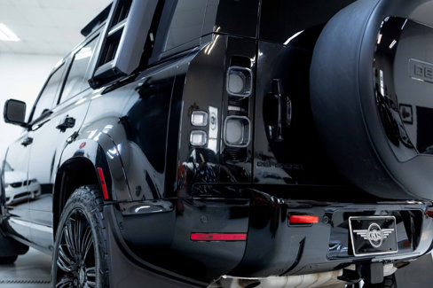 Used 2023 Land Rover Defender 110 X image 23